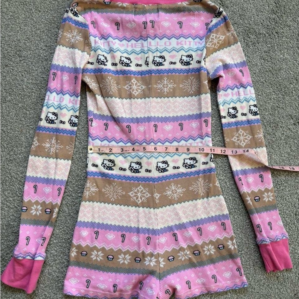 item sold - Picture 4 of 5
